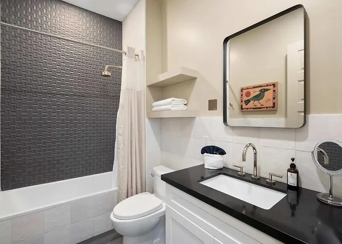Holiday home The Lux At Craftsman - Old Town Penthouse 2